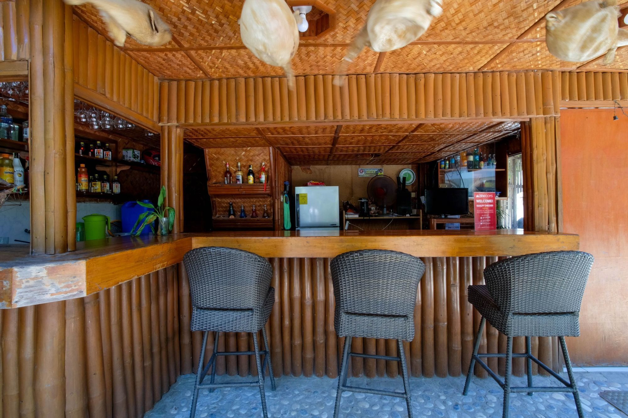 Zen Rooms White Beach Puerto Galera Dış mekan fotoğraf