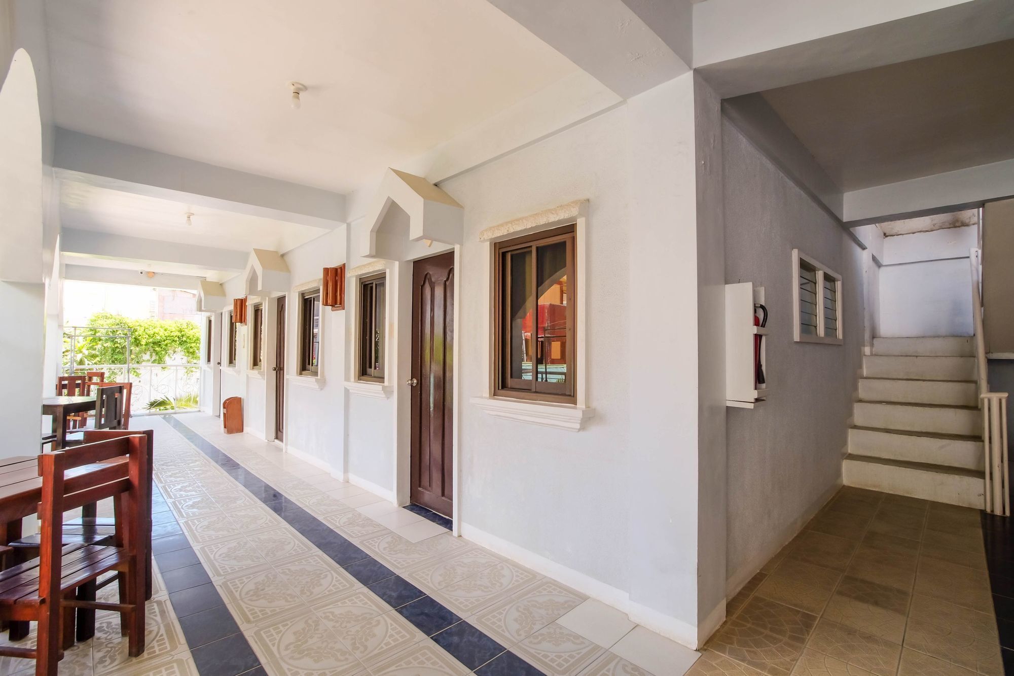 Zen Rooms White Beach Puerto Galera Dış mekan fotoğraf
