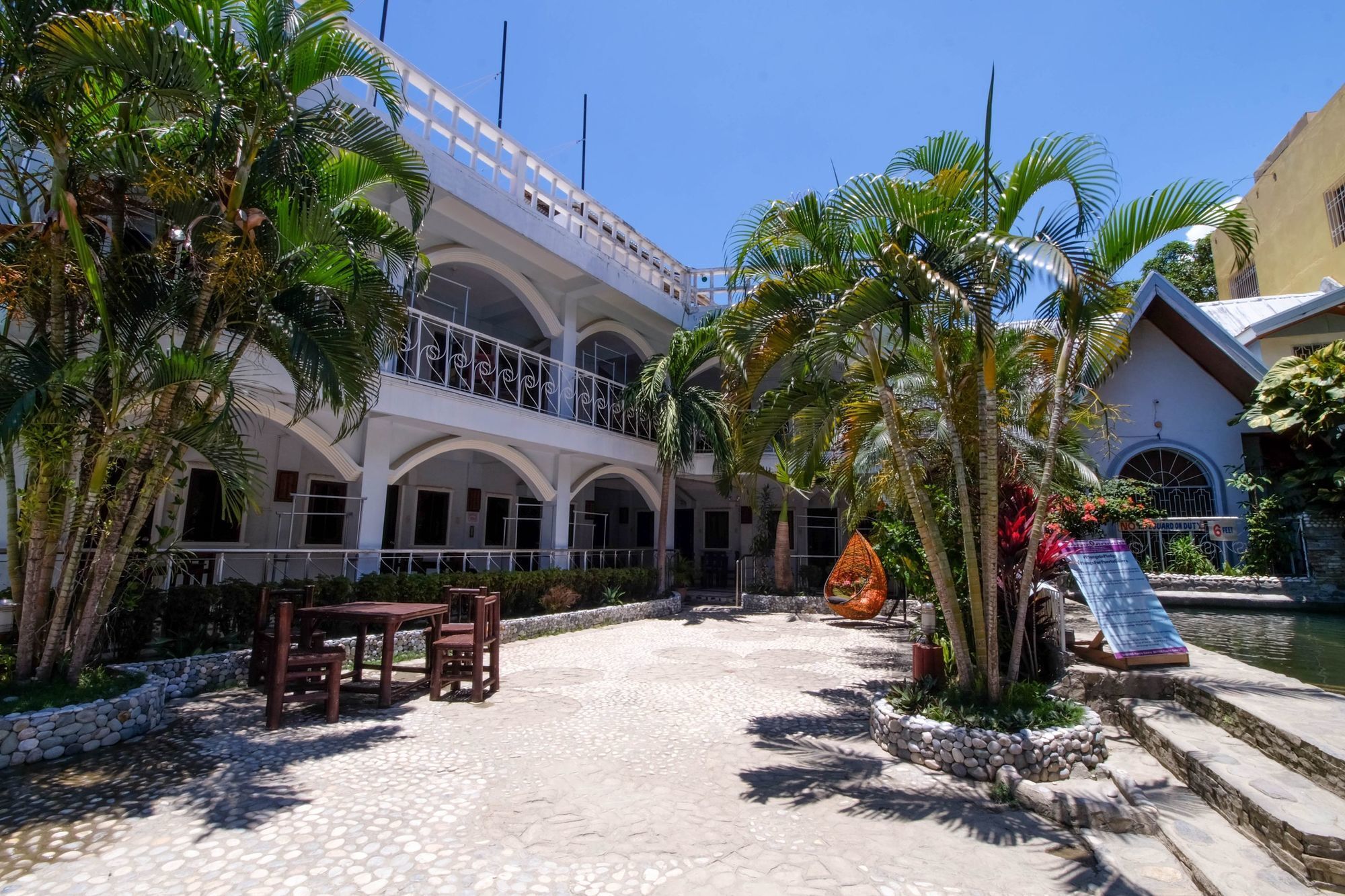 Zen Rooms White Beach Puerto Galera Dış mekan fotoğraf
